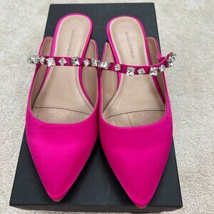 Banana Republic Fuchsia Embellished Strap Mule Flats – Size 7